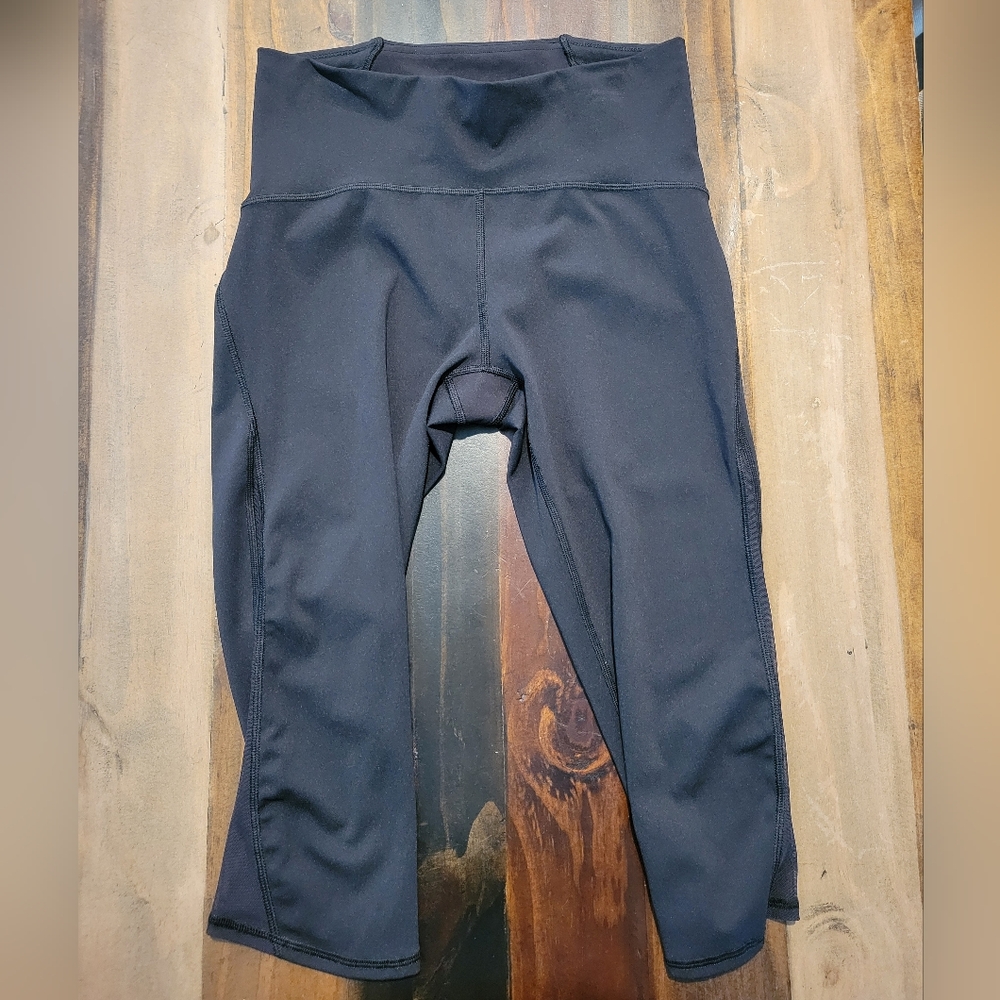 Lululemon Athletica Size 8